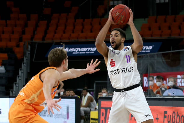 进入防守模 进入防守模